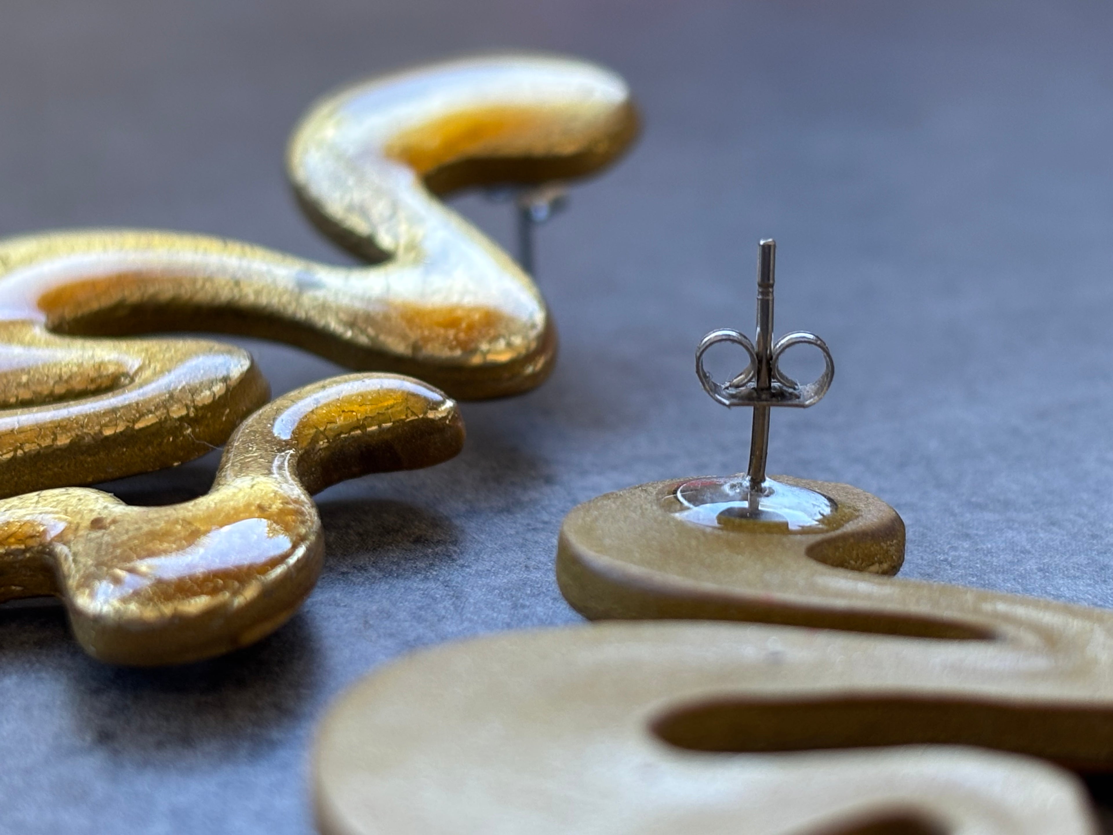 KURVA GOLD
